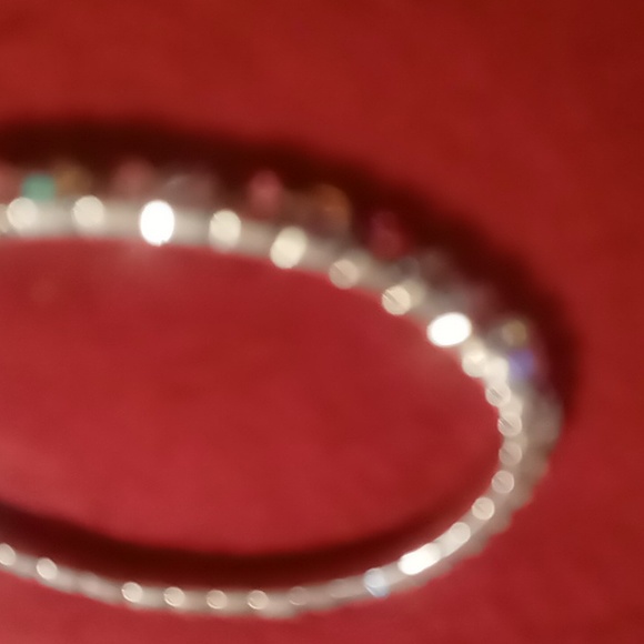 2 Single royale expandable bracelets. Full of color easy on & off. - Picture 6 of 7